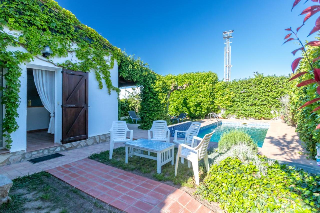 Villa Verde Piscina Pirvada Y Wifi L' Escala Bagian luar foto